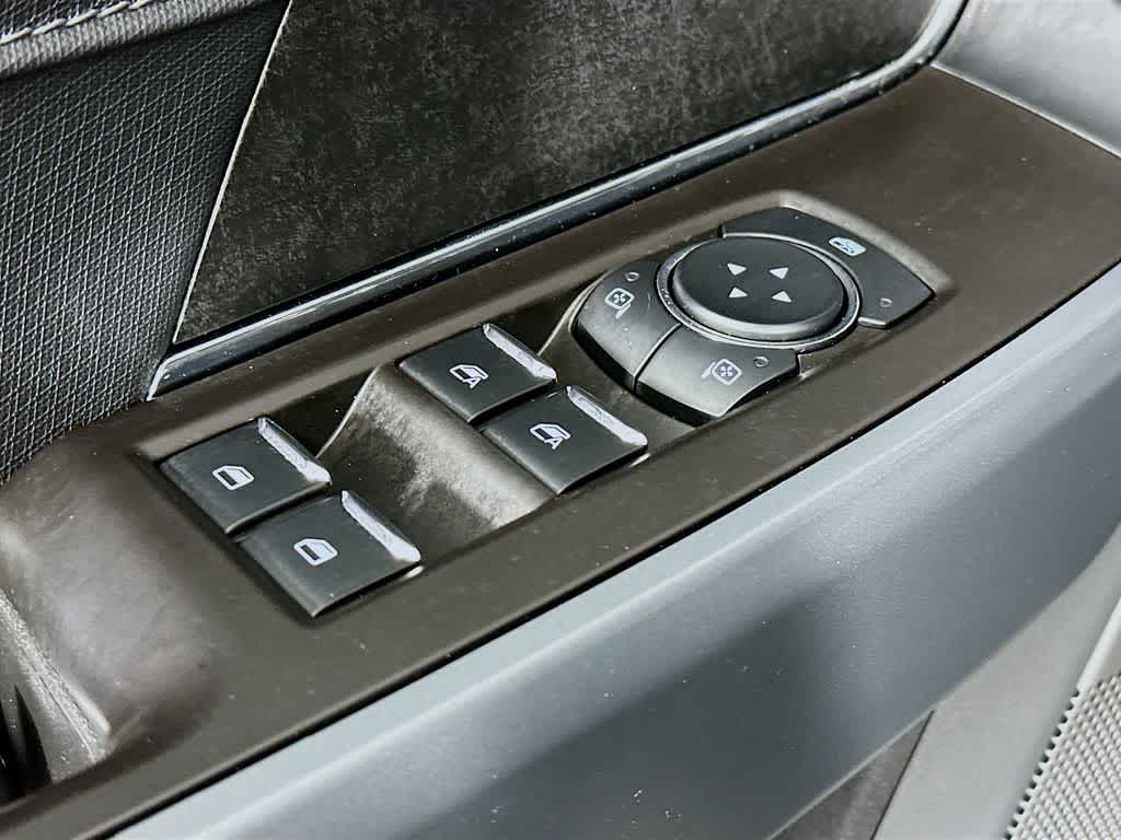 2024 Ford F-150 Lightning Flash