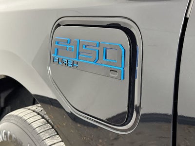 2024 Ford F-150 Lightning Flash