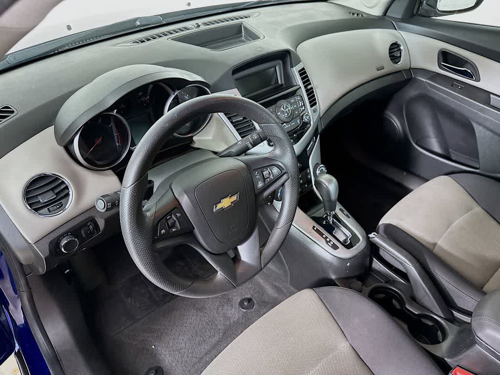 Used 2013 Chevrolet Cruze LS with VIN 1G1PA5SH9D7227561 for sale in Tampa, FL