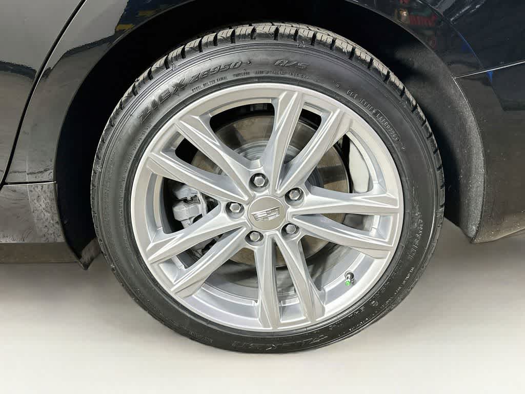 2023 Cadillac CT4 Luxury