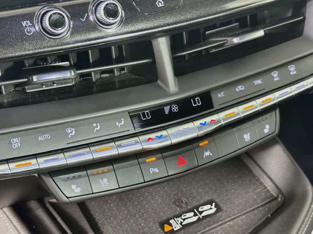 2022 Cadillac CT4 Premium Luxury