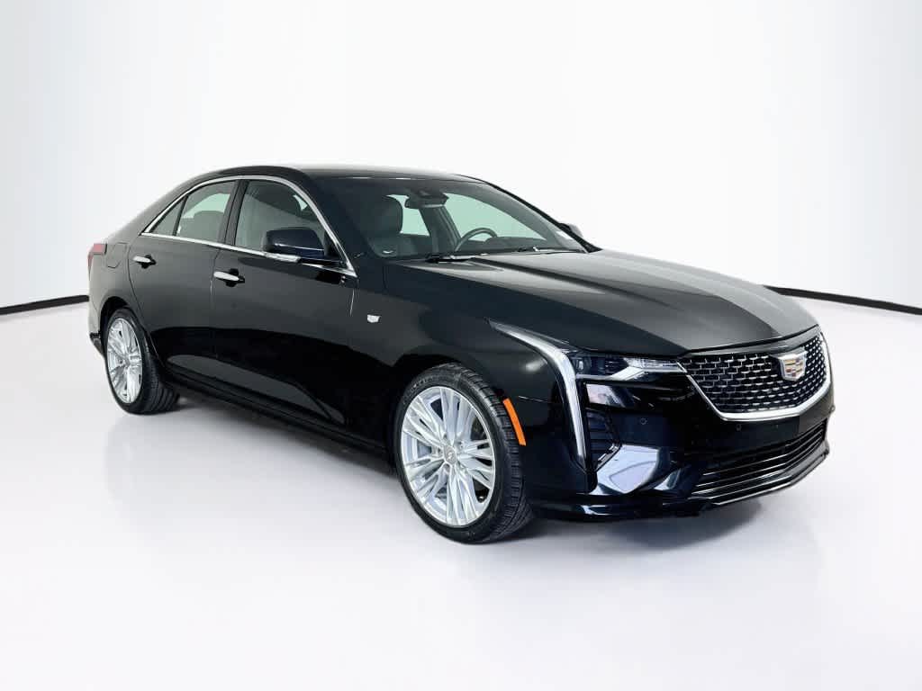 2022 Cadillac CT4 Premium Luxury