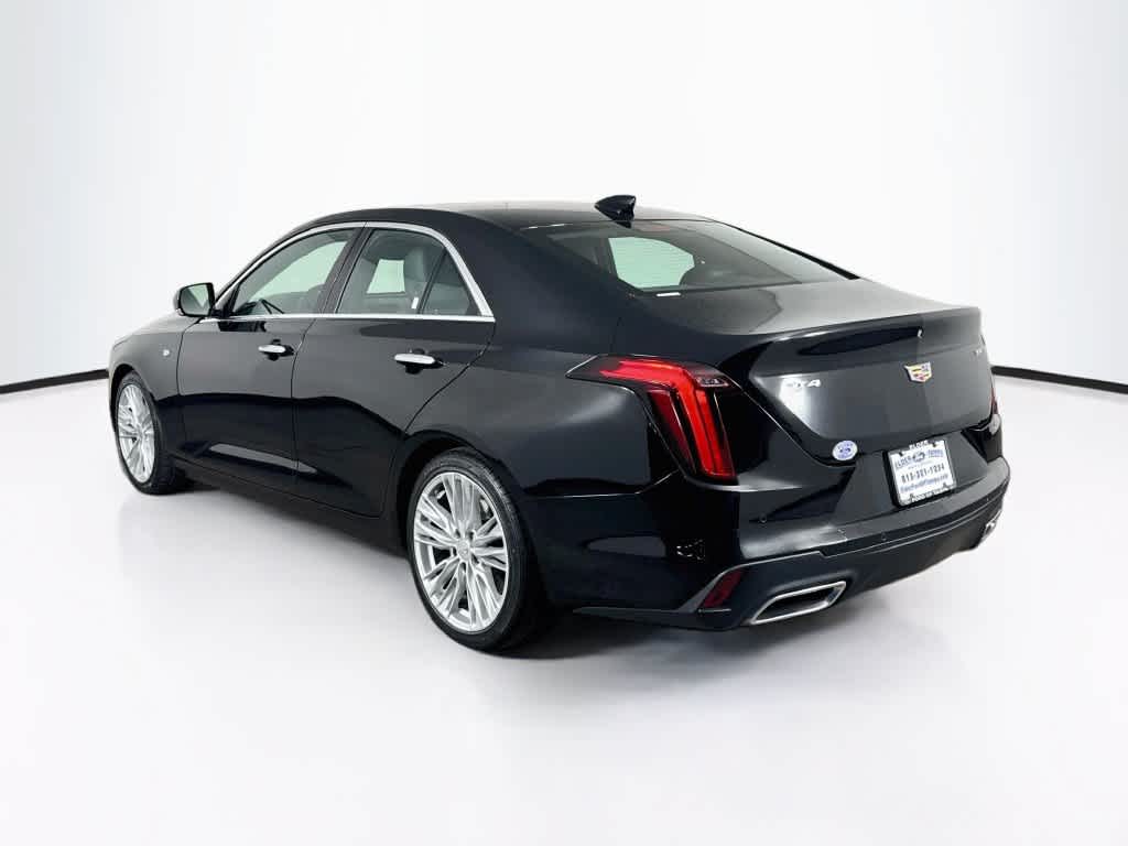 2022 Cadillac CT4 Premium Luxury