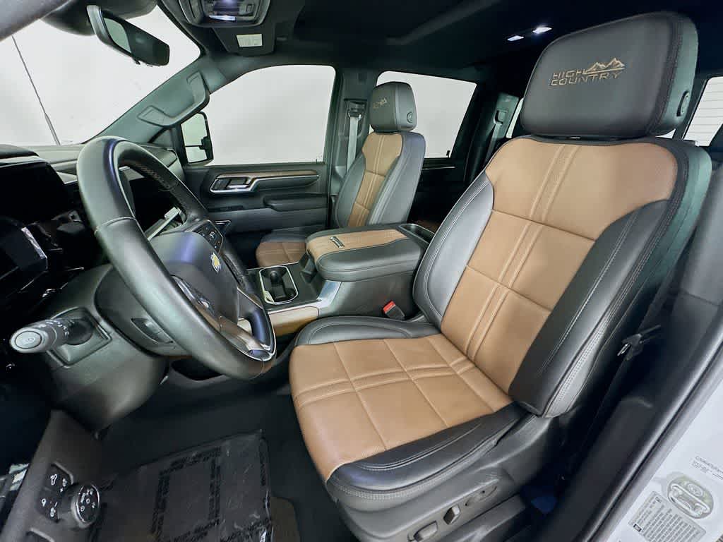 2024 Chevrolet Silverado 3500HD High Country