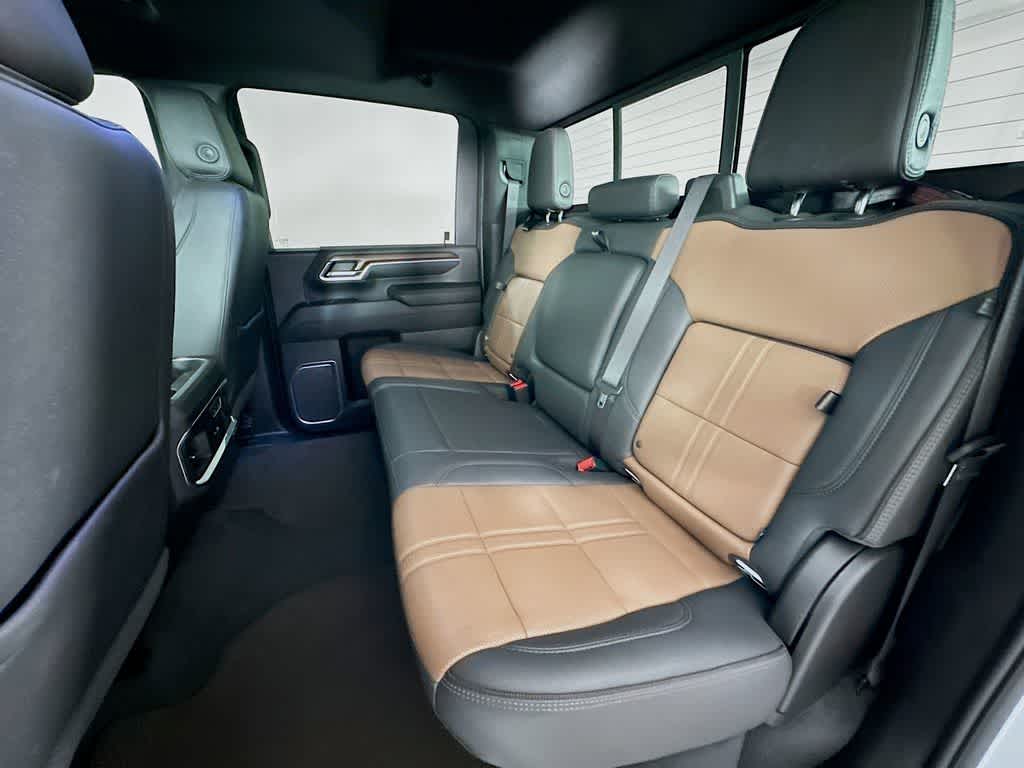 2024 Chevrolet Silverado 3500HD High Country