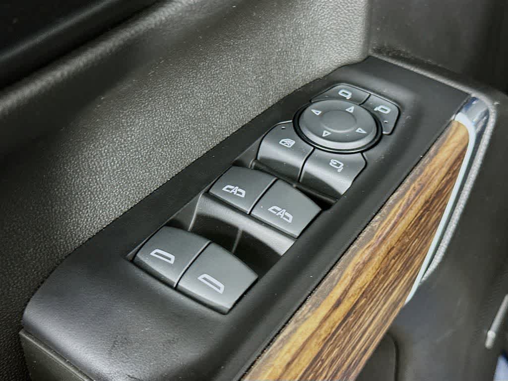 2019 Chevrolet Silverado 1500 High Country