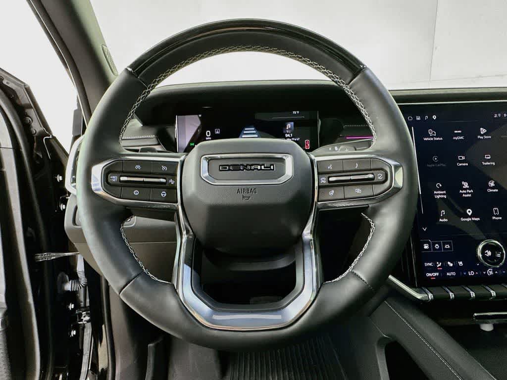 2026 GMC Acadia FWD Denali