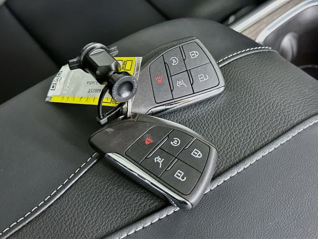 2026 GMC Acadia FWD Denali