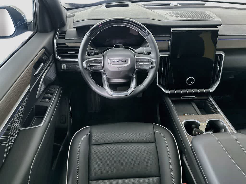 2025 GMC Acadia FWD Denali