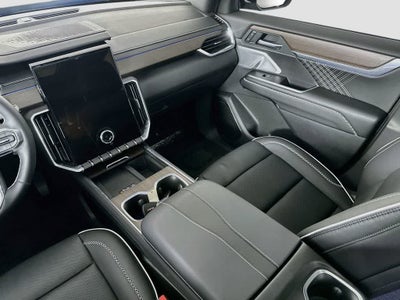 2025 GMC Acadia FWD Denali