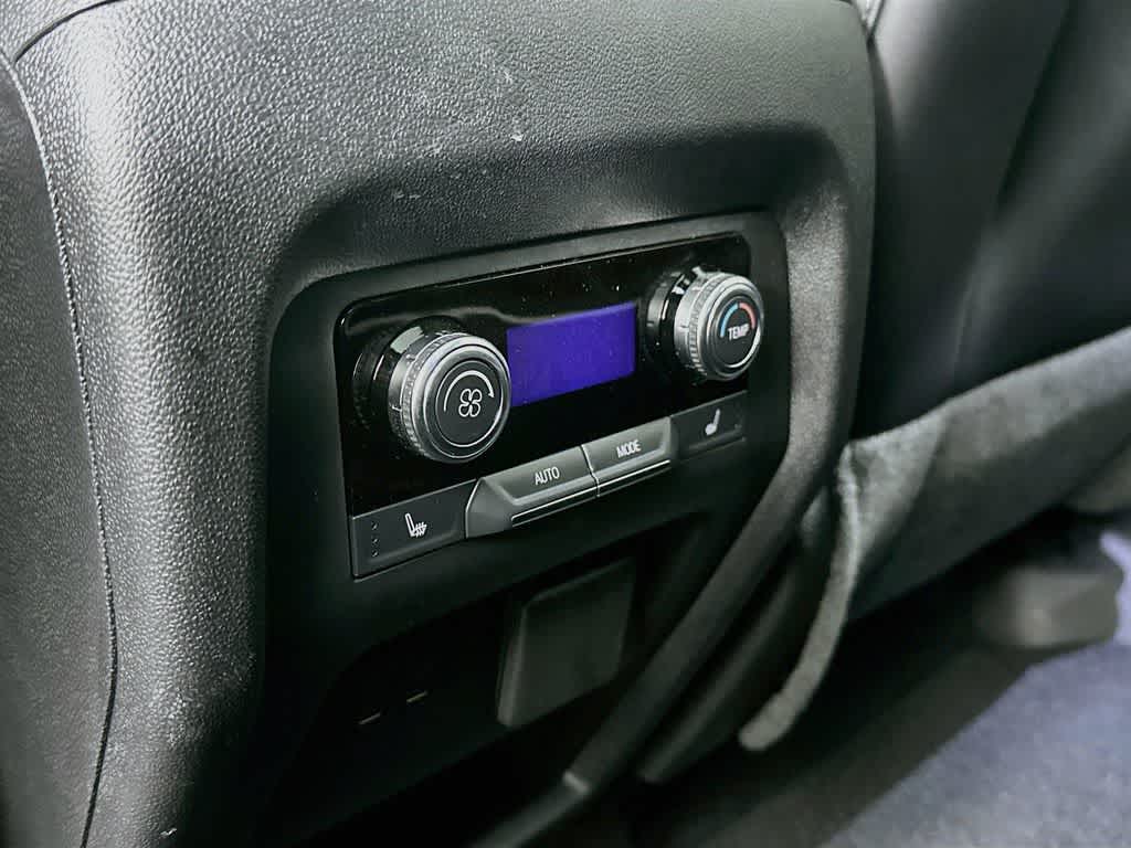 2025 GMC Acadia FWD Denali