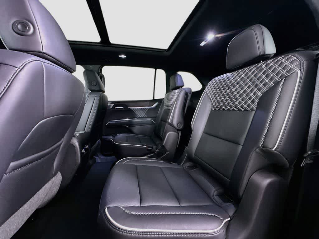 2025 GMC Acadia FWD Denali