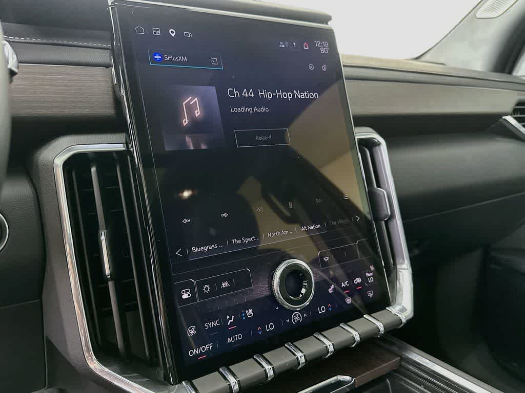 2025 GMC Acadia FWD Denali