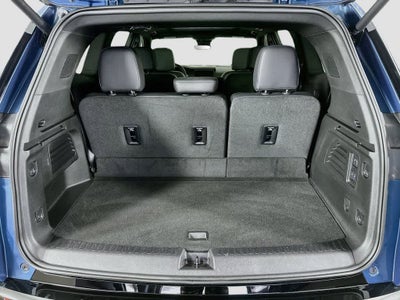 2025 GMC Acadia FWD Denali