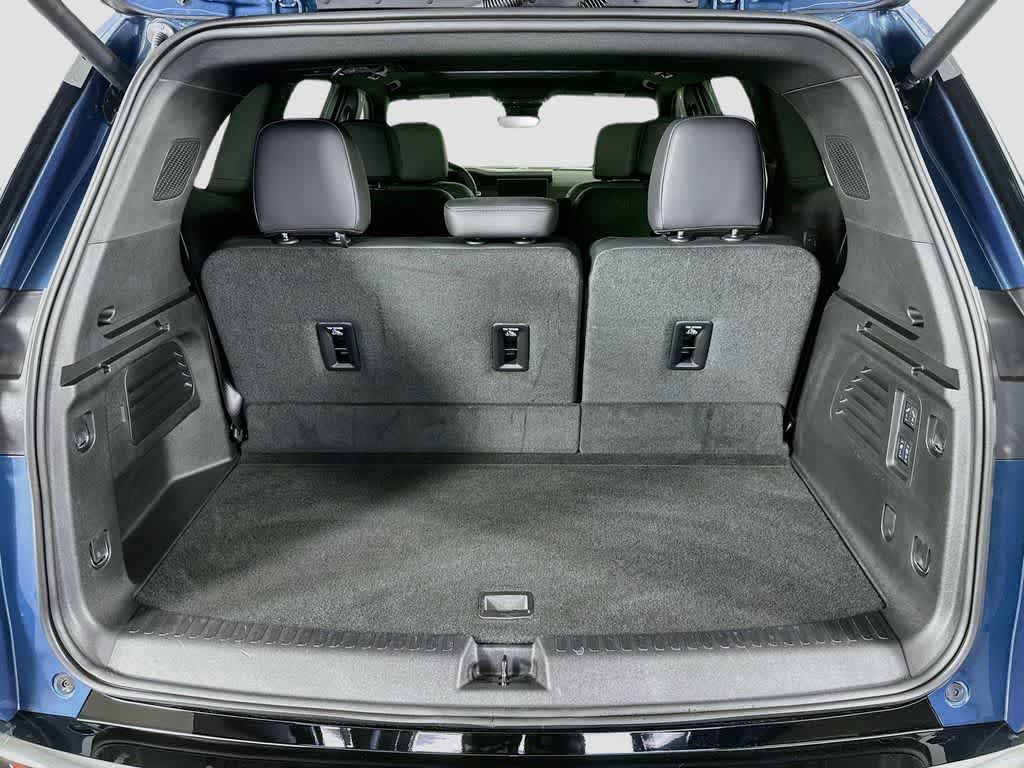 2025 GMC Acadia FWD Denali