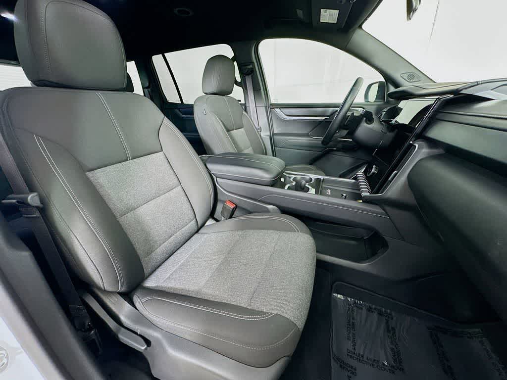 2025 GMC Acadia AWD Elevation