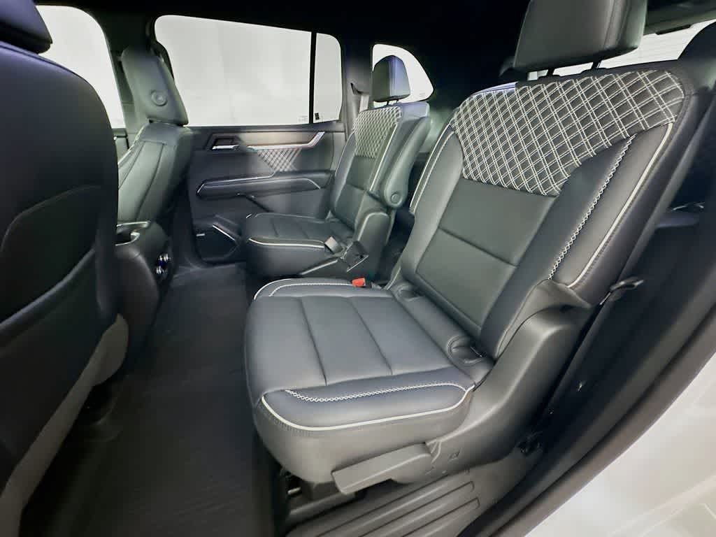 2024 GMC Acadia AWD Denali