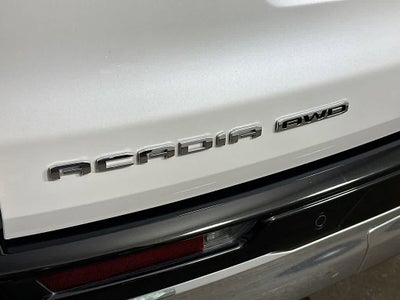2024 GMC Acadia AWD Denali