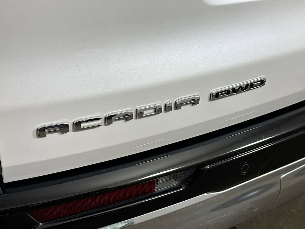 2024 GMC Acadia AWD Denali