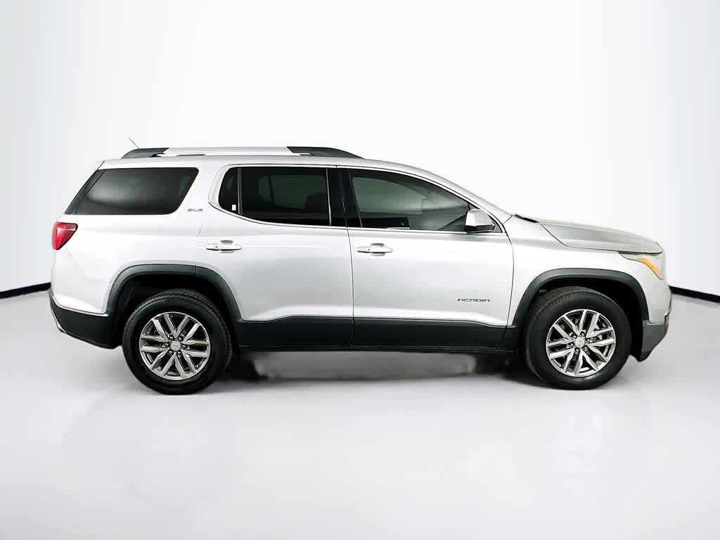 2017 GMC Acadia SLE