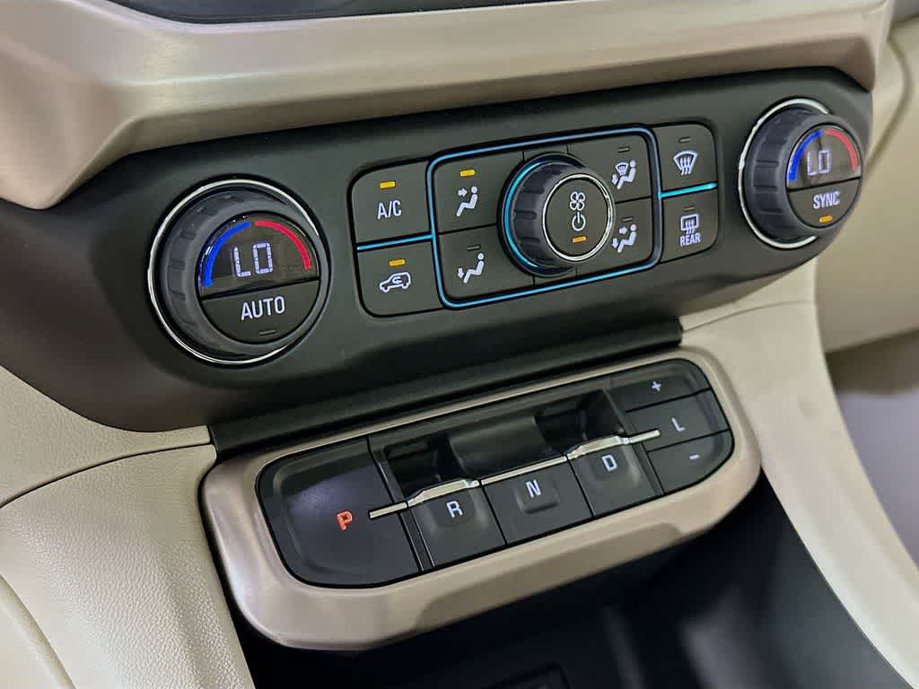2020 GMC Acadia Denali