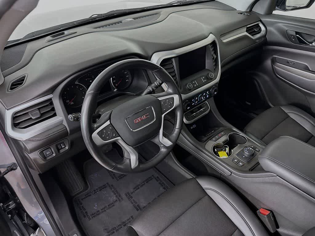 2021 GMC Acadia SLT