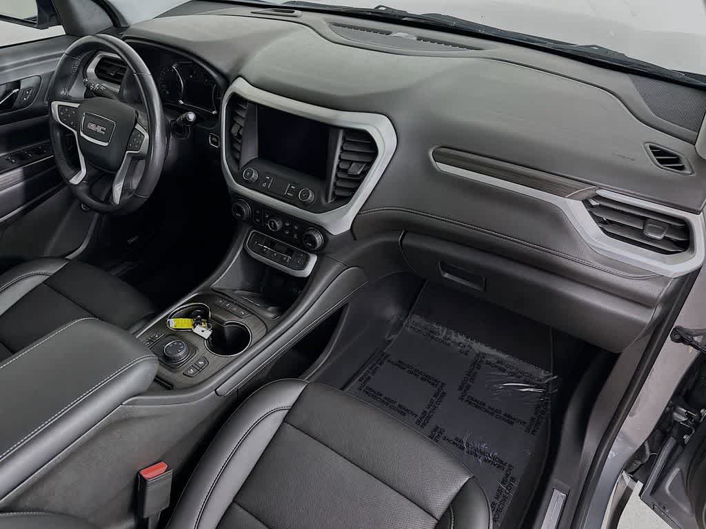 2021 GMC Acadia SLT
