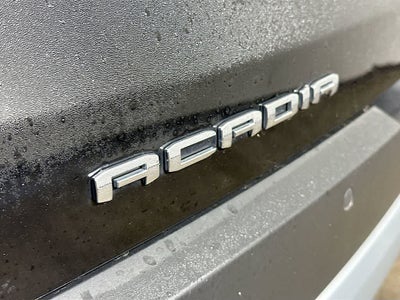 2023 GMC Acadia SLT