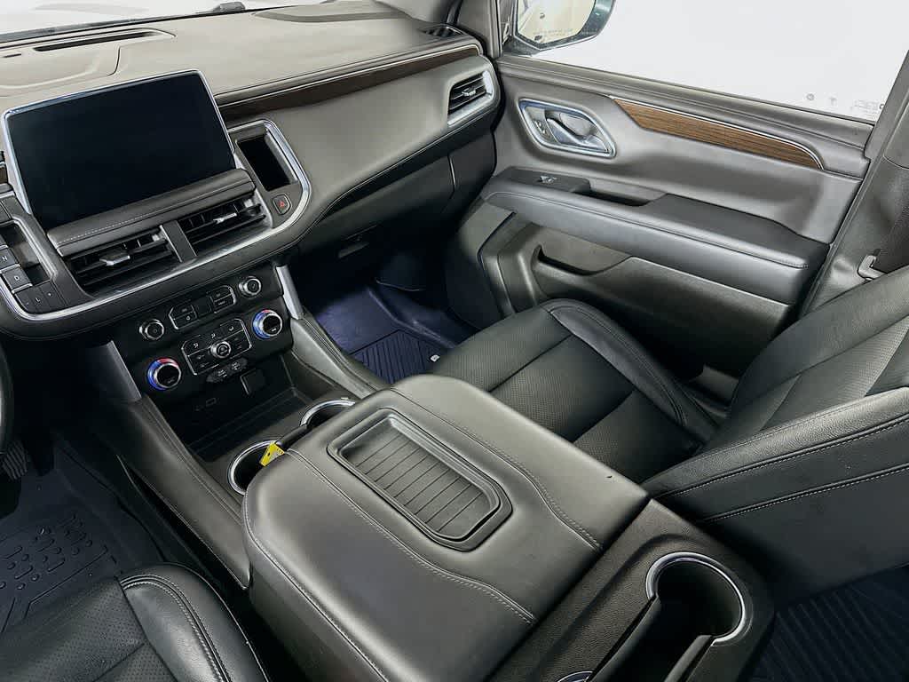 2022 GMC Yukon XL SLE