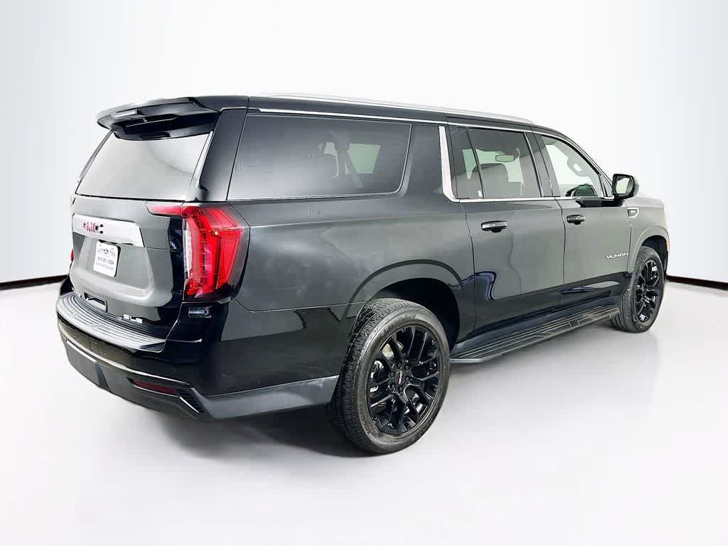 2022 GMC Yukon XL SLE