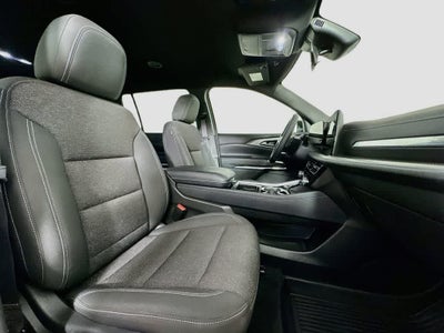 2024 Chevrolet Traverse FWD LT