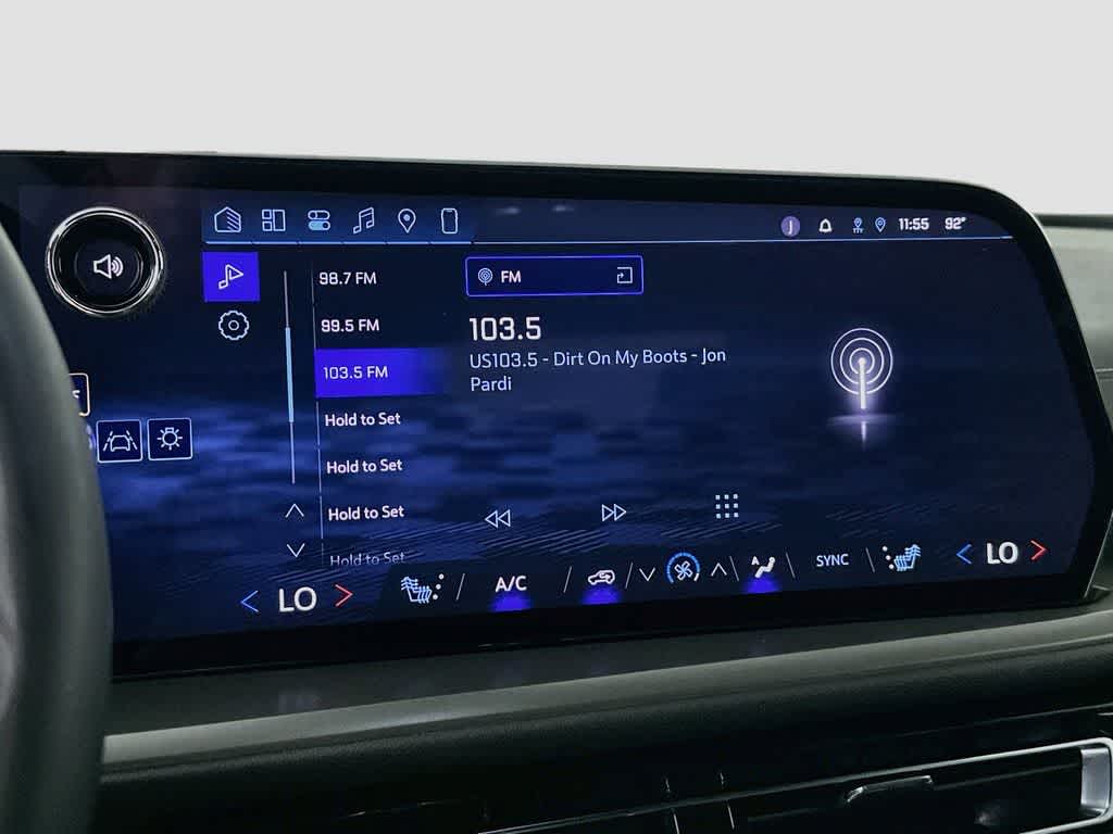 2024 Chevrolet Traverse FWD LT