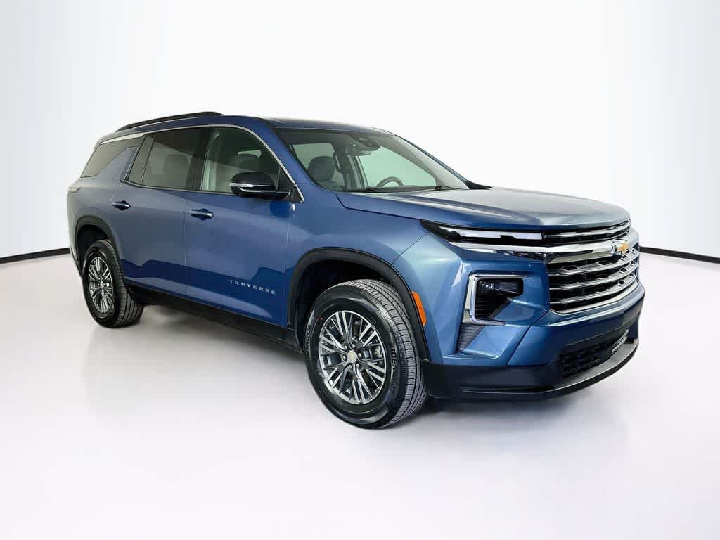 2024 Chevrolet Traverse FWD LT
