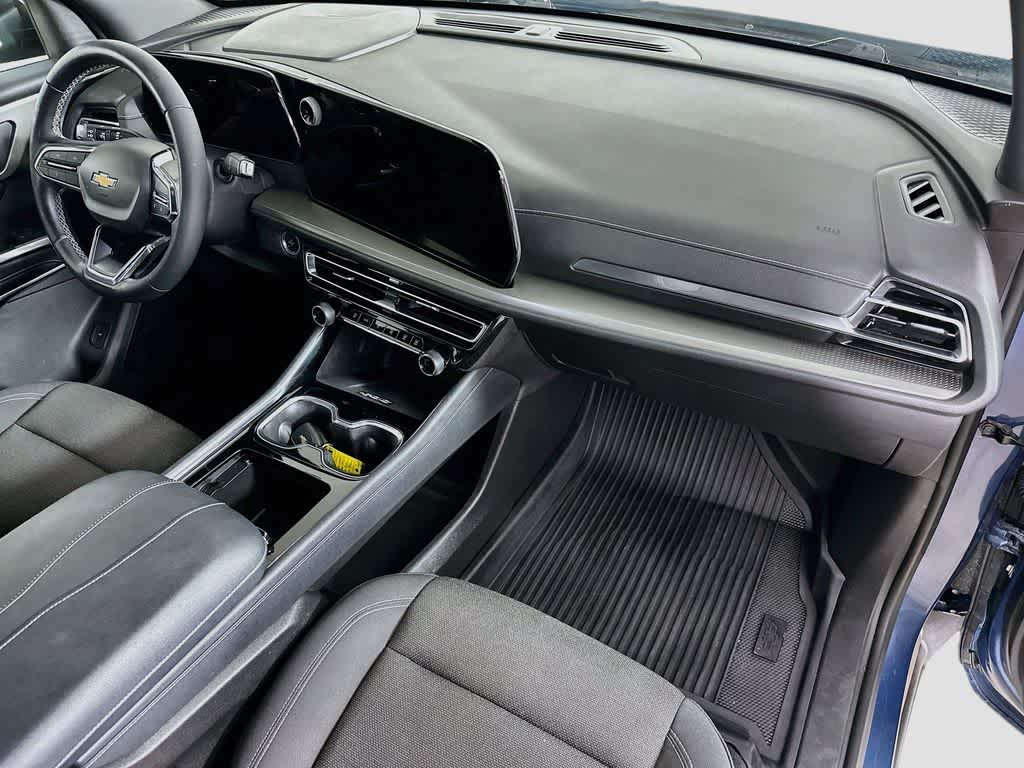 2024 Chevrolet Traverse FWD LT