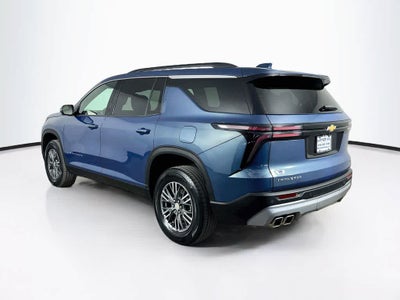 2024 Chevrolet Traverse FWD LT