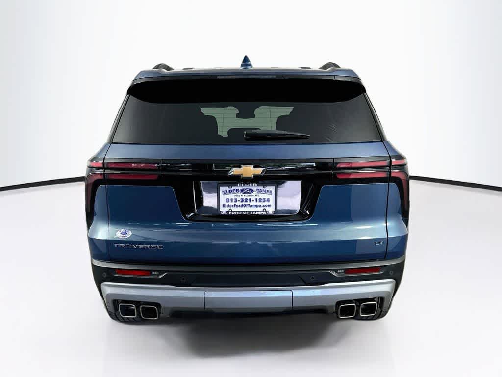 2024 Chevrolet Traverse FWD LT