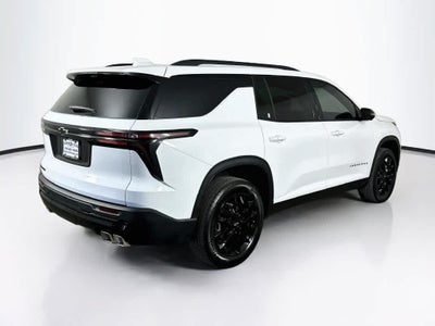 2026 Chevrolet Traverse FWD LT