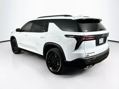 2026 Chevrolet Traverse FWD LT