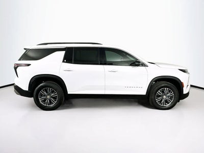 2025 Chevrolet Traverse FWD LT