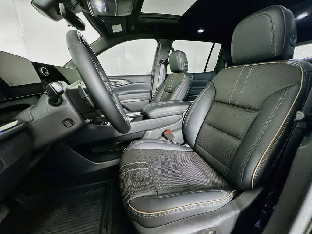 2026 Chevrolet Traverse FWD High Country