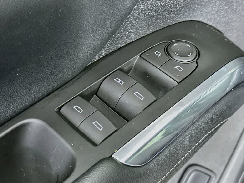 2024 Chevrolet Traverse AWD LT