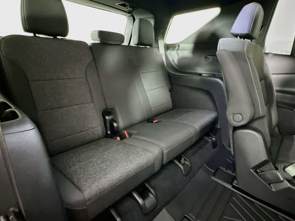 2024 Chevrolet Traverse AWD LT