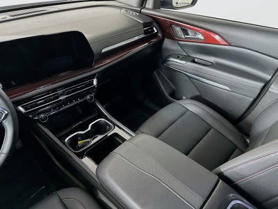 2025 Chevrolet Traverse AWD Z71