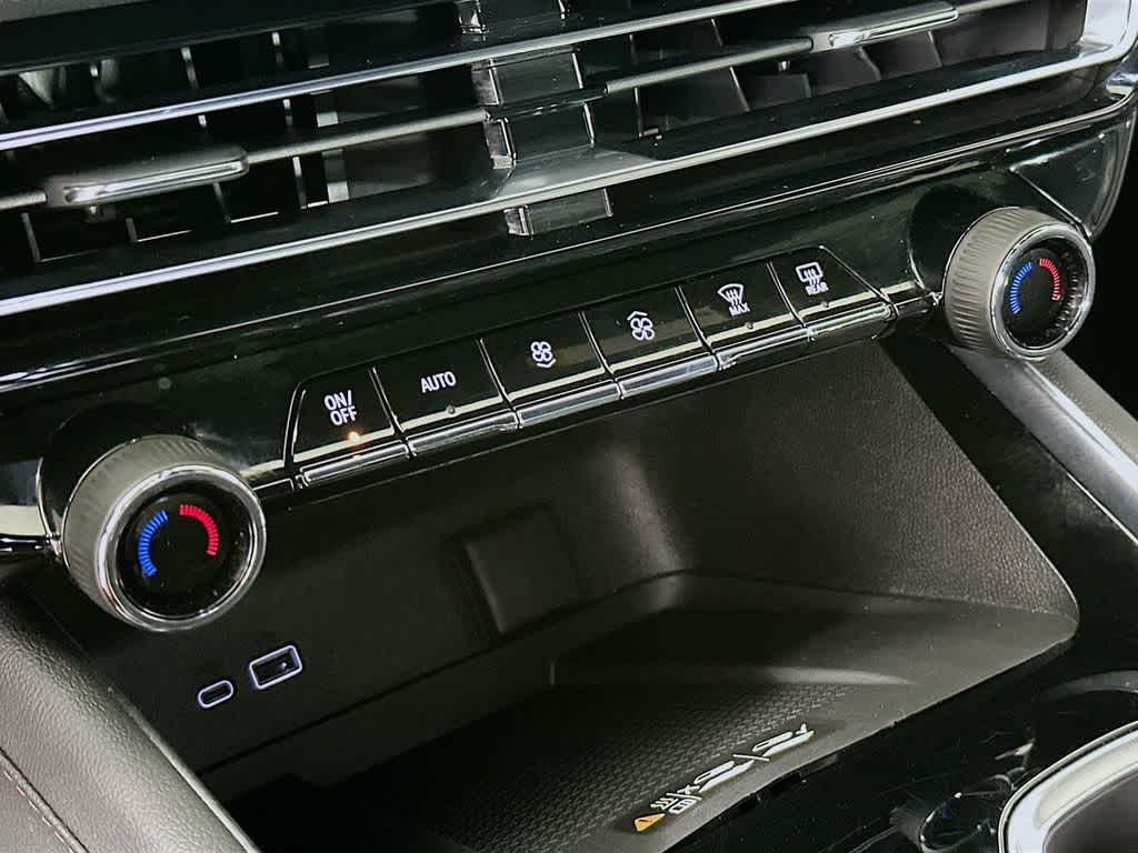 2025 Chevrolet Traverse AWD Z71