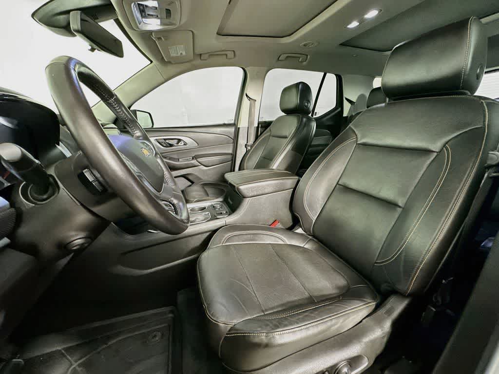2021 Chevrolet Traverse Premier