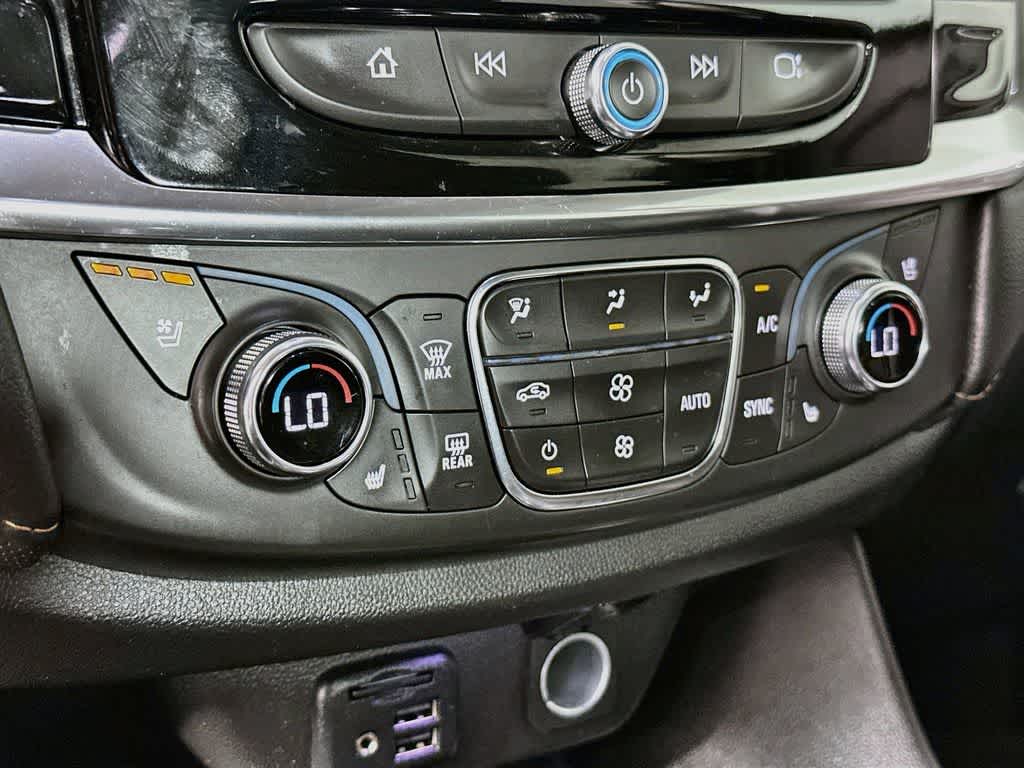 2021 Chevrolet Traverse Premier