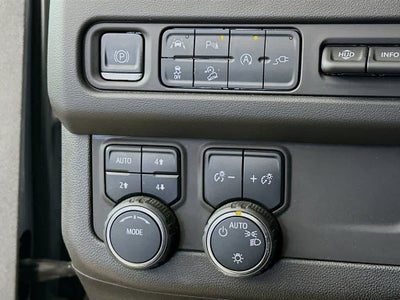 2021 Chevrolet Suburban High Country