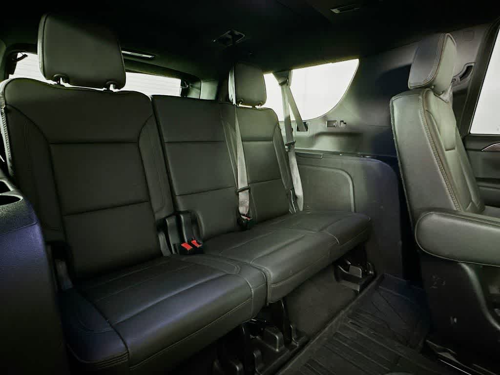 2021 Chevrolet Suburban High Country