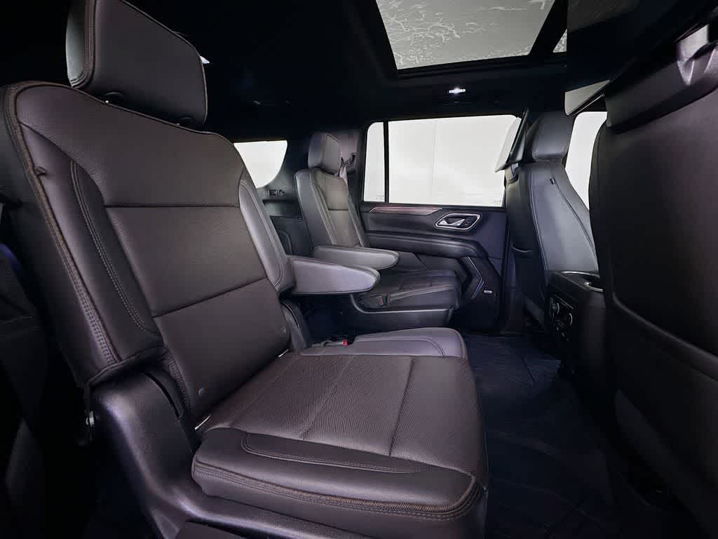 2021 Chevrolet Suburban High Country