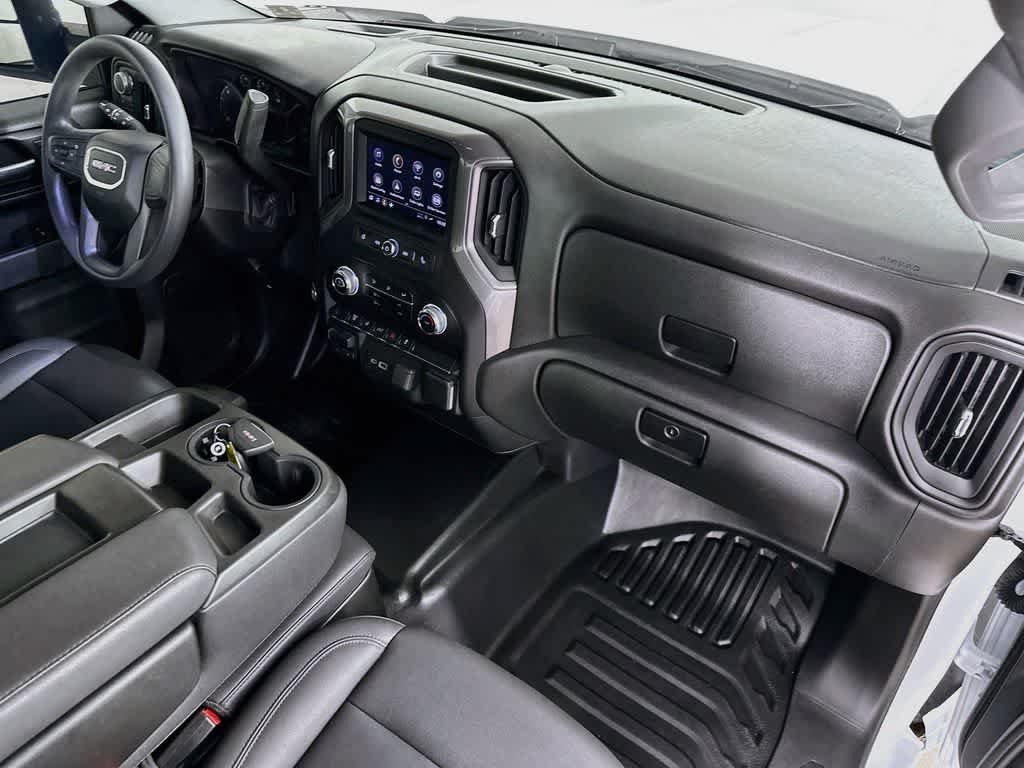 2024 GMC Sierra 2500HD Pro